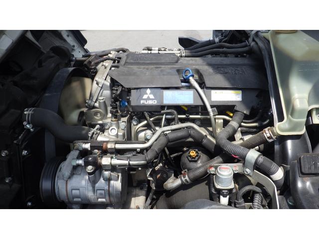 キャンター 全低床　積載２ｔ　東プレ冷蔵冷凍車　－３０℃設定　スタンバイ付　２室仕様　左スライドドア　ラッシング　バックカメラ　車両総重量　４，８９５Ｋｇ　荷台内寸　長さ：３０５ｃｍ　幅：１６７ｃｍ　高さ：１７６ｃｍ（31枚目）