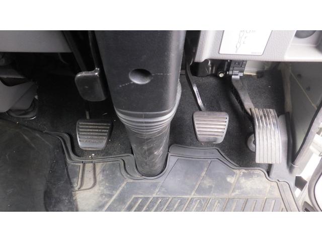 キャンター 全低床　積載２ｔ　東プレ冷蔵冷凍車　－３０℃設定　スタンバイ付　２室仕様　左スライドドア　ラッシング　バックカメラ　車両総重量　４，８９５Ｋｇ　荷台内寸　長さ：３０５ｃｍ　幅：１６７ｃｍ　高さ：１７６ｃｍ（57枚目）