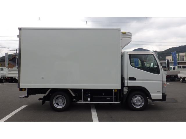 キャンター ロング全低床　積載１．５ｔ　ＡＴ車　三菱製冷蔵冷凍車　－３０℃設定　２室仕様　車両総重量　４，２３４ｋｇ　荷台内寸　長さ：３０２ｃｍ　幅：１６６ｃｍ　高さ：１６７ｃｍ　バックモニター　エアコン　パワーステアリング（6枚目）