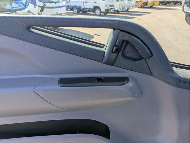 キャンター 全低床 積載2t 5MT 極東製垂直パワーゲート V601 ETC 助手席側電動格納ミラー パワーウインドウ パワステ 車両総重量:4,635kg 荷台内寸 長さ:289cm 幅:161cm 高さ:38cm(38枚目)