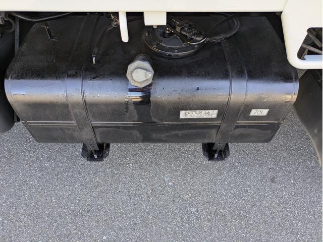 キャンター 全低床 積載2t 5MT 極東製垂直パワーゲート V601 ETC 助手席側電動格納ミラー パワーウインドウ パワステ 車両総重量:4,635kg 荷台内寸 長さ:289cm 幅:161cm 高さ:38cm(51枚目)