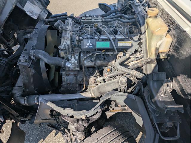 キャンター 全低床 積載2t 5MT 極東製垂直パワーゲート V601 ETC 助手席側電動格納ミラー パワーウインドウ パワステ 車両総重量:4,635kg 荷台内寸 長さ:289cm 幅:161cm 高さ:38cm(60枚目)