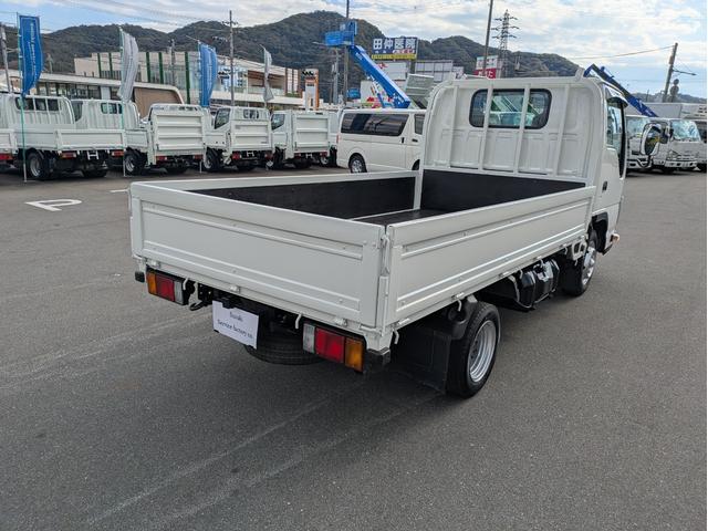 タイタントラック 積載1.5t 5MT 荷台内寸 長さ:310cm 幅:161cm 高さ:38cm ETC アイドリングストップ 助手席側電動格納ミラー 総重量:3625kg 坂道発進補助装置 エアコン パワステ(8枚目)