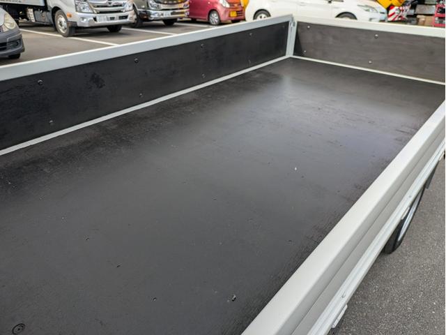 タイタントラック 積載1.5t 5MT 荷台内寸 長さ:310cm 幅:161cm 高さ:38cm ETC アイドリングストップ 助手席側電動格納ミラー 総重量:3625kg 坂道発進補助装置 エアコン パワステ(11枚目)