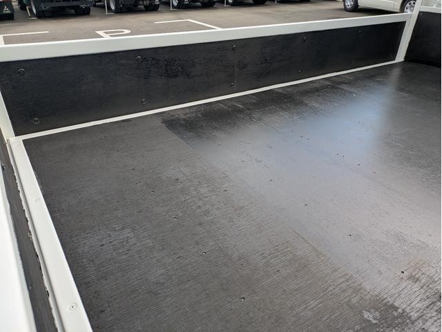 タイタントラック 積載1.5t 5MT 荷台内寸 長さ:310cm 幅:161cm 高さ:38cm ETC アイドリングストップ 助手席側電動格納ミラー 総重量:3625kg 坂道発進補助装置 エアコン パワステ(14枚目)