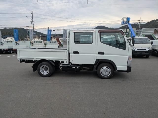 キャンター Wキャブ全低床 積載2t 5MT 床鉄板 リアクーラー ETC 車両総重量 4,740kg 荷台内寸 長さ:210cm 幅:160cm 高さ:38cm エアコン パワーステアリング パワーウィンドウ(5枚目)