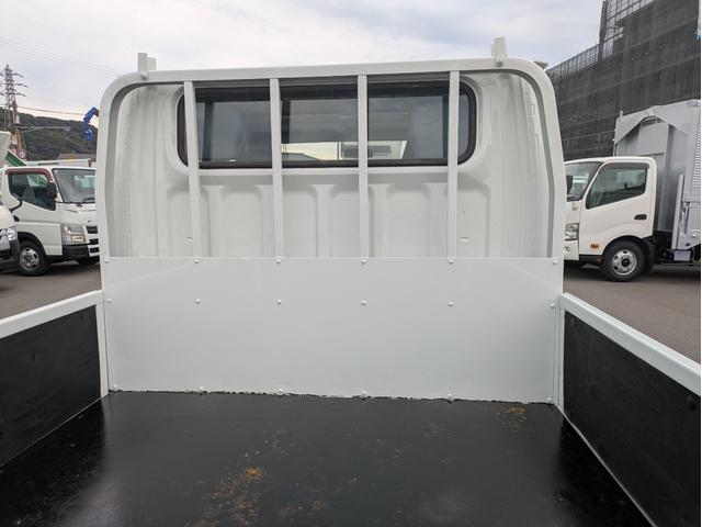 キャンター Wキャブ全低床 積載2t 5MT 床鉄板 リアクーラー ETC 車両総重量 4,740kg 荷台内寸 長さ:210cm 幅:160cm 高さ:38cm エアコン パワーステアリング パワーウィンドウ(12枚目)