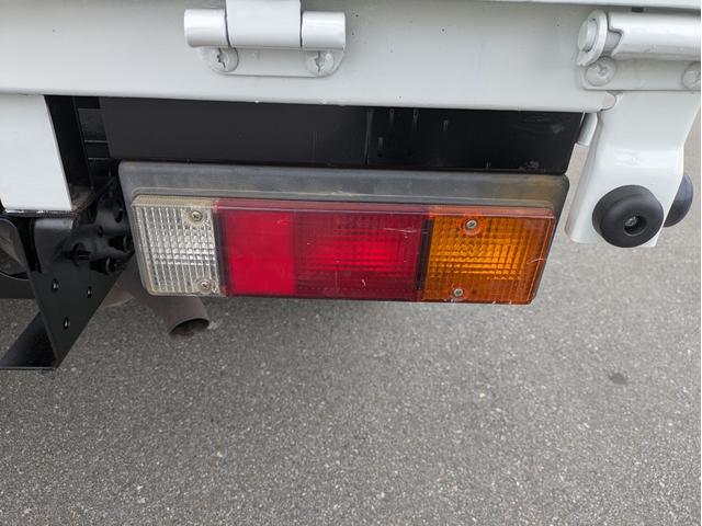 キャンター Wキャブ全低床 積載2t 5MT 床鉄板 リアクーラー ETC 車両総重量 4,740kg 荷台内寸 長さ:210cm 幅:160cm 高さ:38cm エアコン パワーステアリング パワーウィンドウ(30枚目)