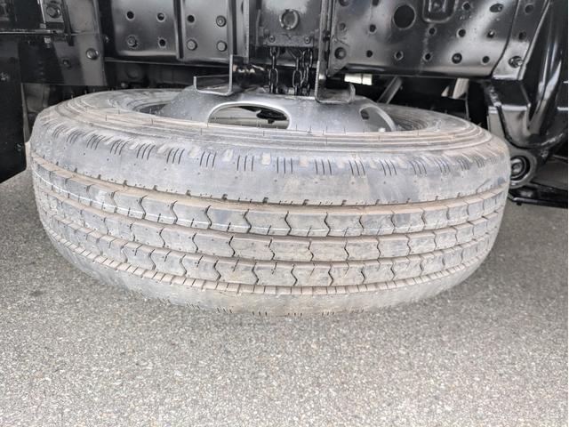 キャンター Wキャブ全低床 積載2t 5MT 床鉄板 リアクーラー ETC 車両総重量 4,740kg 荷台内寸 長さ:210cm 幅:160cm 高さ:38cm エアコン パワーステアリング パワーウィンドウ(35枚目)