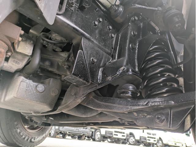 キャンター Wキャブ全低床 積載2t 5MT 床鉄板 リアクーラー ETC 車両総重量 4,740kg 荷台内寸 長さ:210cm 幅:160cm 高さ:38cm エアコン パワーステアリング パワーウィンドウ(38枚目)