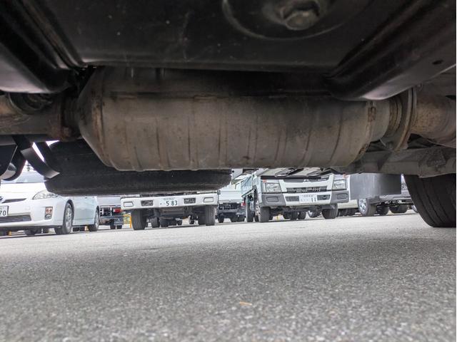 キャンター Wキャブ全低床 積載2t 5MT 床鉄板 リアクーラー ETC 車両総重量 4,740kg 荷台内寸 長さ:210cm 幅:160cm 高さ:38cm エアコン パワーステアリング パワーウィンドウ(39枚目)