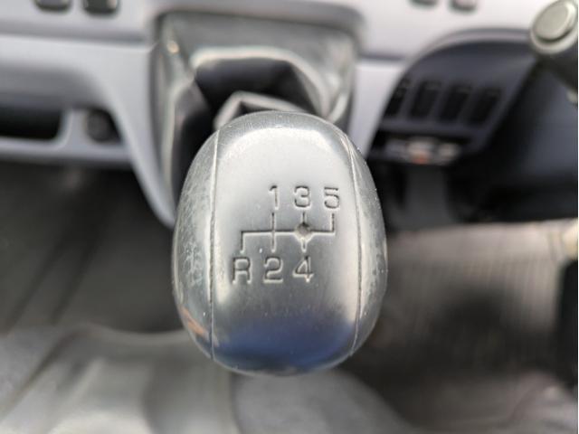 キャンター Wキャブ全低床 積載2t 5MT 床鉄板 リアクーラー ETC 車両総重量 4,740kg 荷台内寸 長さ:210cm 幅:160cm 高さ:38cm エアコン パワーステアリング パワーウィンドウ(46枚目)