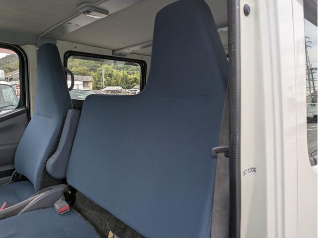 キャンター Wキャブ全低床 積載2t 5MT 床鉄板 リアクーラー ETC 車両総重量 4,740kg 荷台内寸 長さ:210cm 幅:160cm 高さ:38cm エアコン パワーステアリング パワーウィンドウ(56枚目)