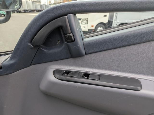 キャンター Wキャブ全低床 積載2t 5MT 床鉄板 リアクーラー ETC 車両総重量 4,740kg 荷台内寸 長さ:210cm 幅:160cm 高さ:38cm エアコン パワーステアリング パワーウィンドウ(59枚目)