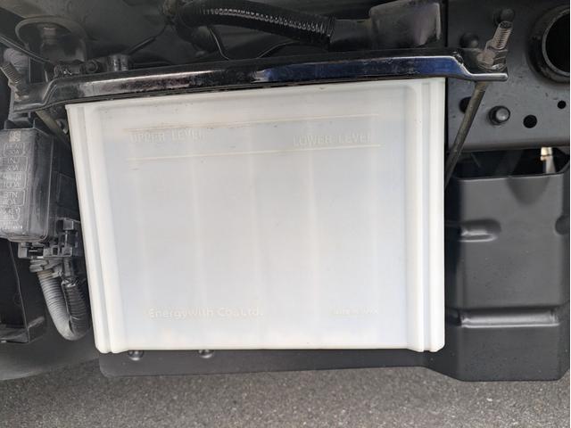 バネットトラック スーパーローDX 積載1t AT 総重量:2,380kg 荷台内寸 長さ:274cm 幅:160cm 高さ:38cm ETC パワーステアリング パワーウインドウ エアコン 排気量:1800cc(20枚目)