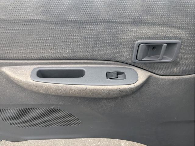 バネットトラック スーパーローDX 積載1t AT 総重量:2,380kg 荷台内寸 長さ:274cm 幅:160cm 高さ:38cm ETC パワーステアリング パワーウインドウ エアコン 排気量:1800cc(48枚目)