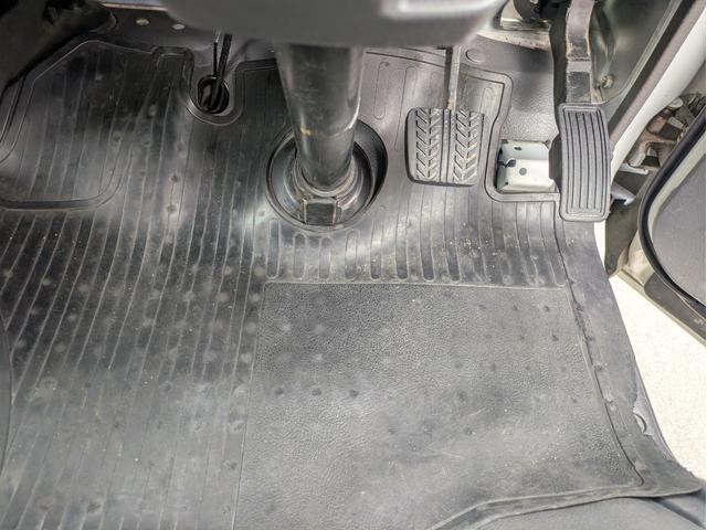 バネットトラック スーパーローDX 積載1t AT 総重量:2,380kg 荷台内寸 長さ:274cm 幅:160cm 高さ:38cm ETC パワーステアリング パワーウインドウ エアコン 排気量:1800cc(56枚目)