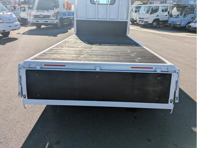 タイタントラック ワイドロー 積載1.5t AT 荷台内寸 長さ:310cm 幅:161cm 高さ:38cm ETC アイドリングストップ キーレスリモコン 助手席側電動格納ミラー パワーウインドウ パワステ オートマチック(20枚目)