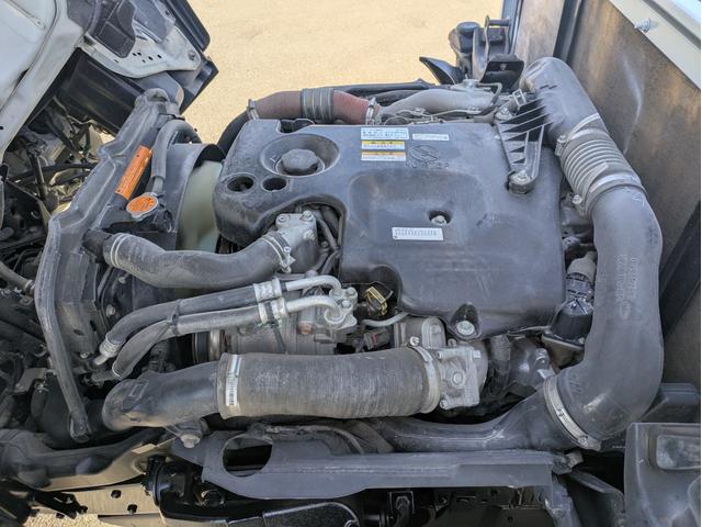 タイタントラック ワイドロー 積載1.5t AT 荷台内寸 長さ:310cm 幅:161cm 高さ:38cm ETC アイドリングストップ キーレスリモコン 助手席側電動格納ミラー パワーウインドウ パワステ オートマチック(31枚目)