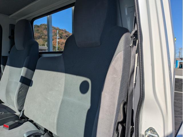 タイタントラック ワイドロー 積載1.5t AT 荷台内寸 長さ:310cm 幅:161cm 高さ:38cm ETC アイドリングストップ キーレスリモコン 助手席側電動格納ミラー パワーウインドウ パワステ オートマチック(55枚目)