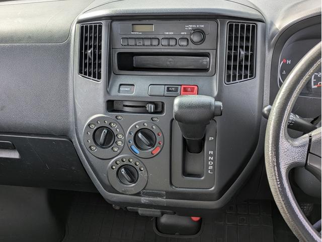 TOYOTA LITEACE TRUCK DX