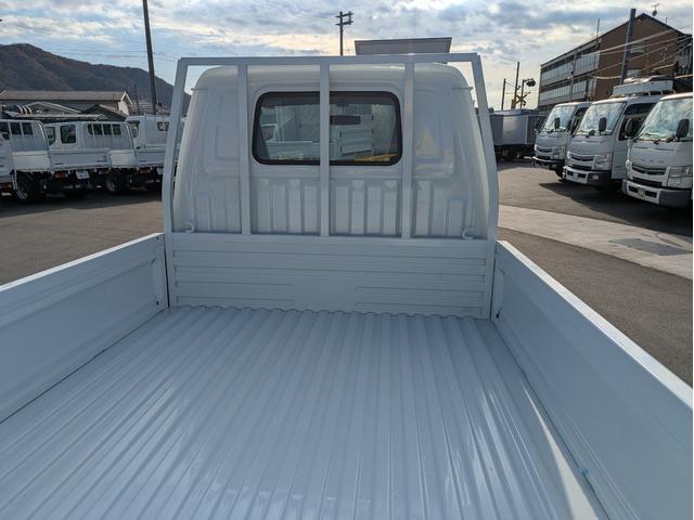 MAZDA BONGO TRUCK DX