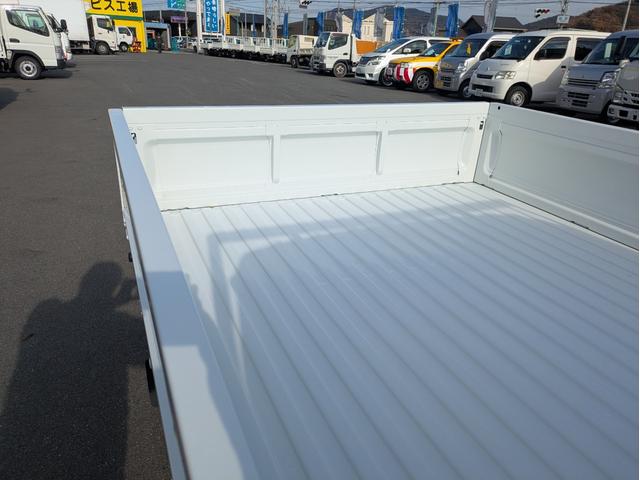 MAZDA BONGO TRUCK DX