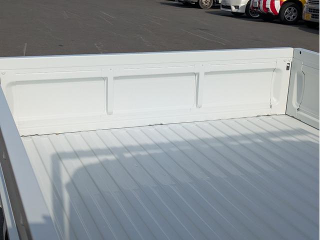 MAZDA BONGO TRUCK DX