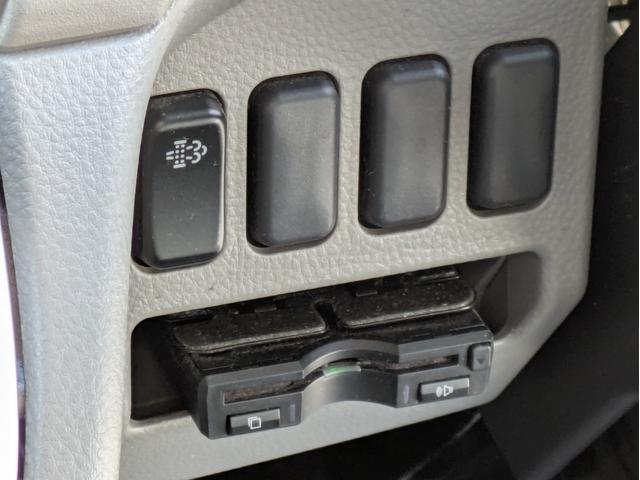 キャンター ロング　積載４．６５ｔ　荷台内寸　長さ：４３５ｃｍ　幅：２０９ｃｍ　高さ：３８ｃｍ　キーレスリモコン　バックカメラ　ＥＴＣ　パワーステアリング　パワーウインドウ　セイコーラック　助手席側電動格納ミラー（51枚目）