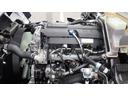 ロング全低床　積載２ｔ　極東製垂直パワーゲート　Ｖ６０１Ｃ　衝突軽減ブレーキ　車線逸脱警報装置　ＬＥＤヘッドライト＆ＬＥＤフォグ　フル液晶メーター　ステアリングスイッチ　交通標識認識機能　リアビューカメラ（29枚目）