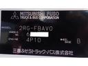 全低床　積載３ｔ　極東製垂直パワーゲート　Ｖ６０１Ｃ　衝突軽減ブレーキ車線逸脱警報装置　ＬＥＤヘッドライト＆ＬＥＤフォグ　フル液晶メーター　ステアリングスイッチ　交通標識認識機能　リアビューカメラ（37枚目）