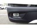 全低床　積載３ｔ　極東製垂直パワーゲート　Ｖ６０１Ｃ　衝突軽減ブレーキ車線逸脱警報装置　ＬＥＤヘッドライト＆ＬＥＤフォグ　フル液晶メーター　ステアリングスイッチ　交通標識認識機能　リアビューカメラ（69枚目）