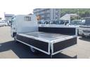 フルフラットロー　積載２ｔ　５ＭＴ　床鉄板　ＥＴＣ　キーレス　旧普通免許対応　車両総重量　４，４８５ｋｇ　荷台内寸　長さ：３１０ｃｍ　幅：１６０ｃｍ　高さ：３８ｃｍ　４ナンバー　ディーゼル　パワステ　エアコン　ＰＷ（12枚目）