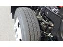 　積載３ｔ　アームロール　脱着装置付コンテナ専用車　新明和工業　５ＭＴ　４ナンバー　衝突軽減ブレーキ　車線逸脱警報　ＬＥＤヘッドライト　ＬＥＤフォグランプ　フル液晶メーター　ステアリングスイッチ（34枚目）