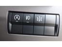 　積載３ｔ　アームロール　脱着装置付コンテナ専用車　新明和工業　５ＭＴ　４ナンバー　衝突軽減ブレーキ　車線逸脱警報　ＬＥＤヘッドライト　ＬＥＤフォグランプ　フル液晶メーター　ステアリングスイッチ（52枚目）