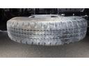 全低床ダンプ　積載３ｔ　５ＭＴ車両総重量　６，０４５ｋｇ　荷台内寸　長さ：３０５ｃｍ　幅：１６０ｃｍ　高さ：３７ｃｍ　コボレーン　中間ピン　ＥＳスタート（坂道発進補助装置）　アイドリングストップ　ＥＴＣ（38枚目）
