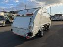 キャンター 　新明和製プレス式塵芥車　４．６立米　積載２．２５ｔ　連続スイッチ　５ＭＴ　車両総重量：６，８２５ｋｇ　ＥＴＣ　バックカメラ　助手席側電動格納ミラー　　路肩灯　フォグランプ　パワーウインドウ（8枚目）