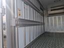 ベースグレード　積載１．８５ｔ　低温冷蔵冷凍車　－３０℃設定　ＡＴ　荷台内寸　長さ：３００ｃｍ　幅：１６６ｃｍ　高さ：１７１ｃｍ　ＥＴＣ　バックカメラ　助手席側電動格納ミラー　パワーステアリング　パワーウインドウ（48枚目）