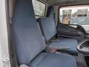 室内クリーニング済み。試乗大歓迎！納得してお選びいただけます。新車・中古車・修理・整備・鈑金塗装・各種保険取り扱い店（株）鈴木サービス工場　ＴＥＬ　０７９－２６４－１１８７