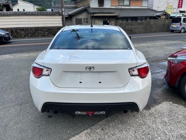 ８６ レーシング　３連メーター、オイルクーラー、プロドライブホイール、ロールバー、ロールケージ、８６レーシング（8枚目）