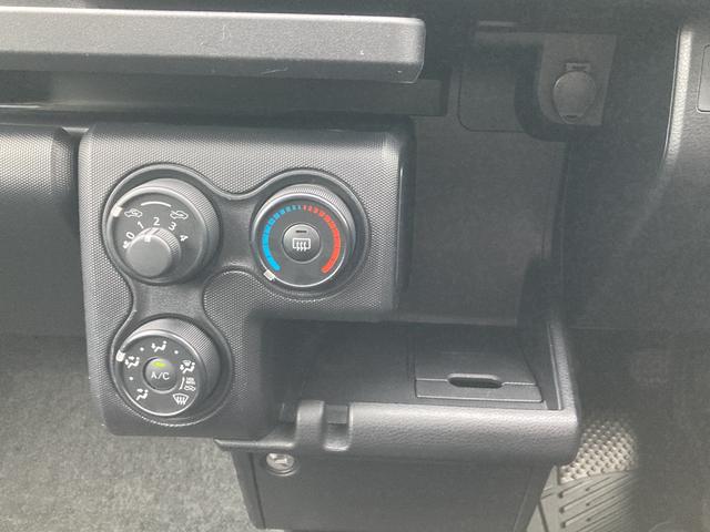 ドライブレコーダー ETC バックカメラ ナビ オートライト 電動格納ミラー CVT ESC CD USB Bluetooth(8枚目)