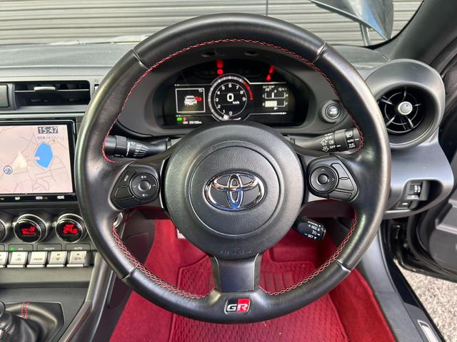 ＧＲ８６ ＲＺ　６速ＭＴ　ＨＫＳマフラー　ＨＫＳコールドエアインテーク　テイン車高調　ヨコハマ１８インチホイールＲＳ３　９インチナビ　バックカメラ　ＥＴＣ２．０　前後ドラレコ　　シートヒーター　クルーズコントロール（23枚目）