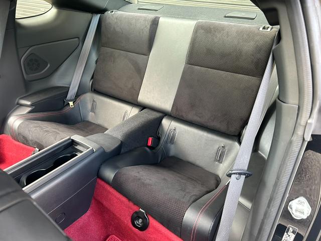ＧＲ８６ ＲＺ　６速ＭＴ　ＨＫＳマフラー　ＨＫＳコールドエアインテーク　テイン車高調　ヨコハマ１８インチホイールＲＳ３　９インチナビ　バックカメラ　ＥＴＣ２．０　前後ドラレコ　　シートヒーター　クルーズコントロール（44枚目）