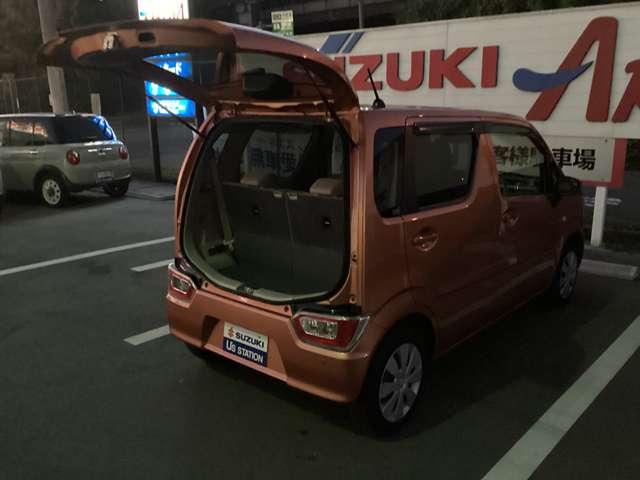 ���A�n�b�`�͊J�������傫���A����̎g���������X�ł��B