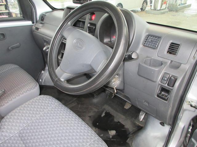 660 スペシャル 4WD 5MT シルバー(13枚目)