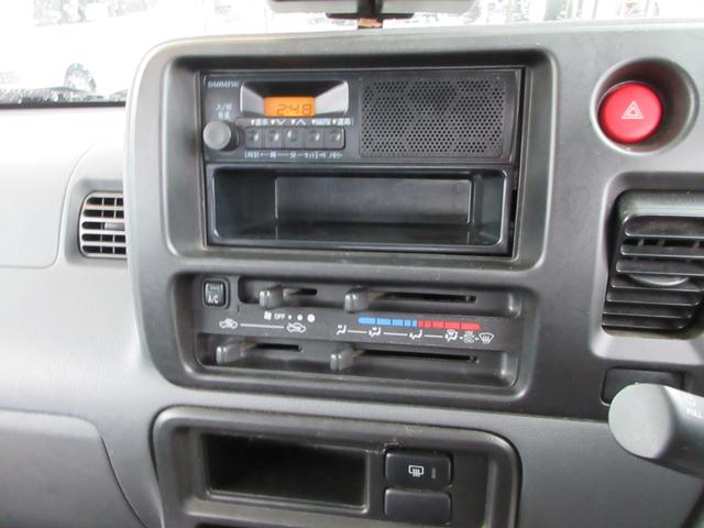 660 スペシャル 4WD 5MT シルバー(20枚目)
