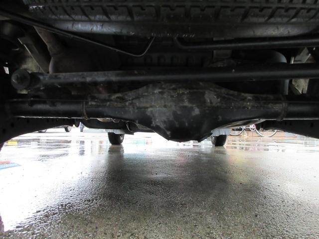 660 スペシャル 4WD 5MT シルバー(43枚目)