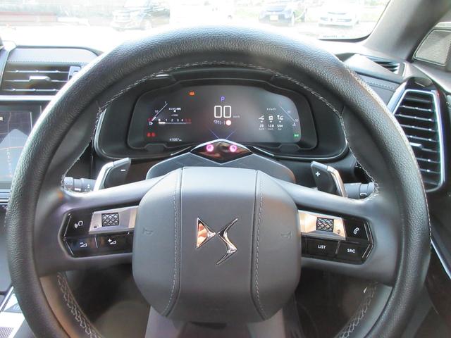 DS7クロスバック グランシック ブルーHDi グランシック ブルーHDi パノラマルーフ バックカメラ ETC 電動リアゲート レザーシート LEDヘッドランプ ワンオーナー ユーザー下取車 パノラマルーフ レザーシート バックカメラ ETC(44枚目)