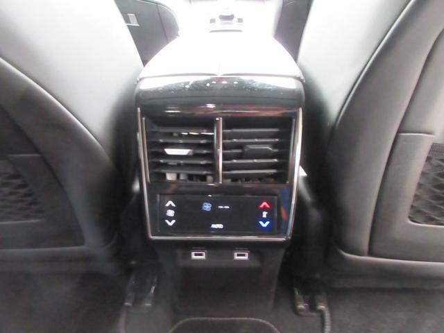 DS7クロスバック グランシック ブルーHDi グランシック ブルーHDi パノラマルーフ バックカメラ ETC 電動リアゲート レザーシート LEDヘッドランプ ワンオーナー ユーザー下取車 パノラマルーフ レザーシート バックカメラ ETC(51枚目)