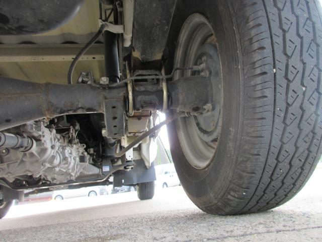 キャリイトラック KCエアコン・パワステ・4WD・フロア5MT(32枚目)